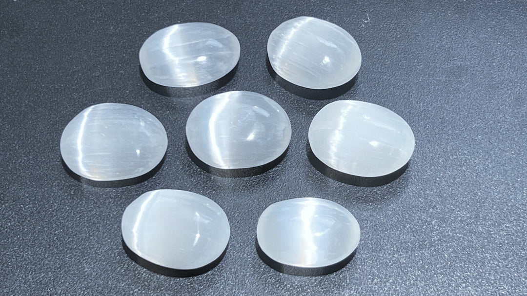 Wholesale Bulk Lot 7 Pack Of Small Selenite Crystal Palm Stone Orbs Healing Crystals And Stones