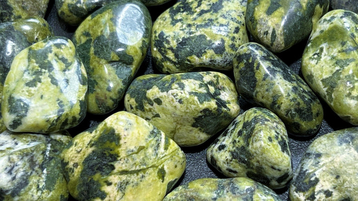 Bulk Wholesale Lot 1 Kilo ( 2.2 LBs ) Tumbled Green Nephrite Jade Polished Gemstones Healing Crystals And Stones