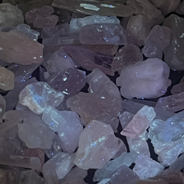 Kunzite Rough Raw Crystals (By The Ounce Or Pound)(UV Reactive)