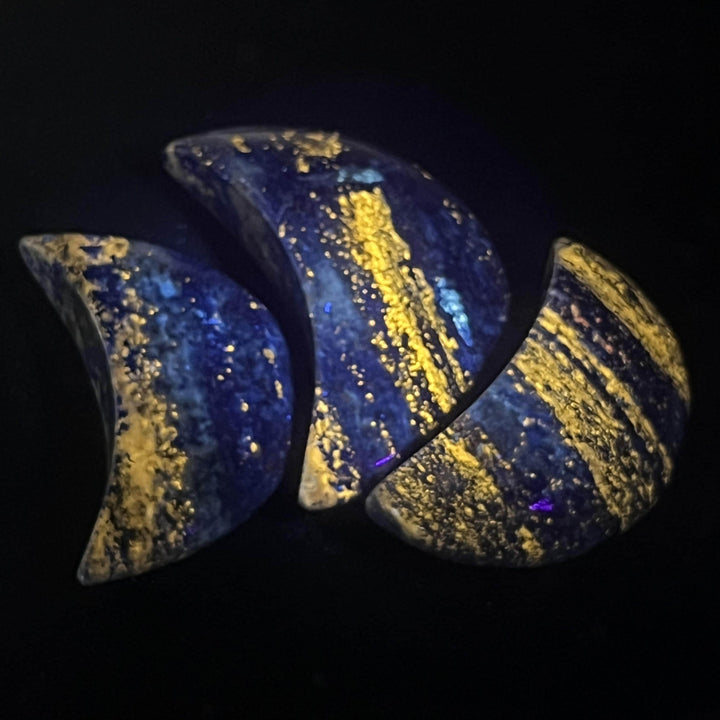 Lapis Lazuli Crescent Moon Carving (UV Reactive)