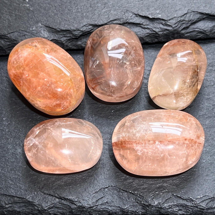 Fire Quartz Crystal Palm Stone Tumbled Carving