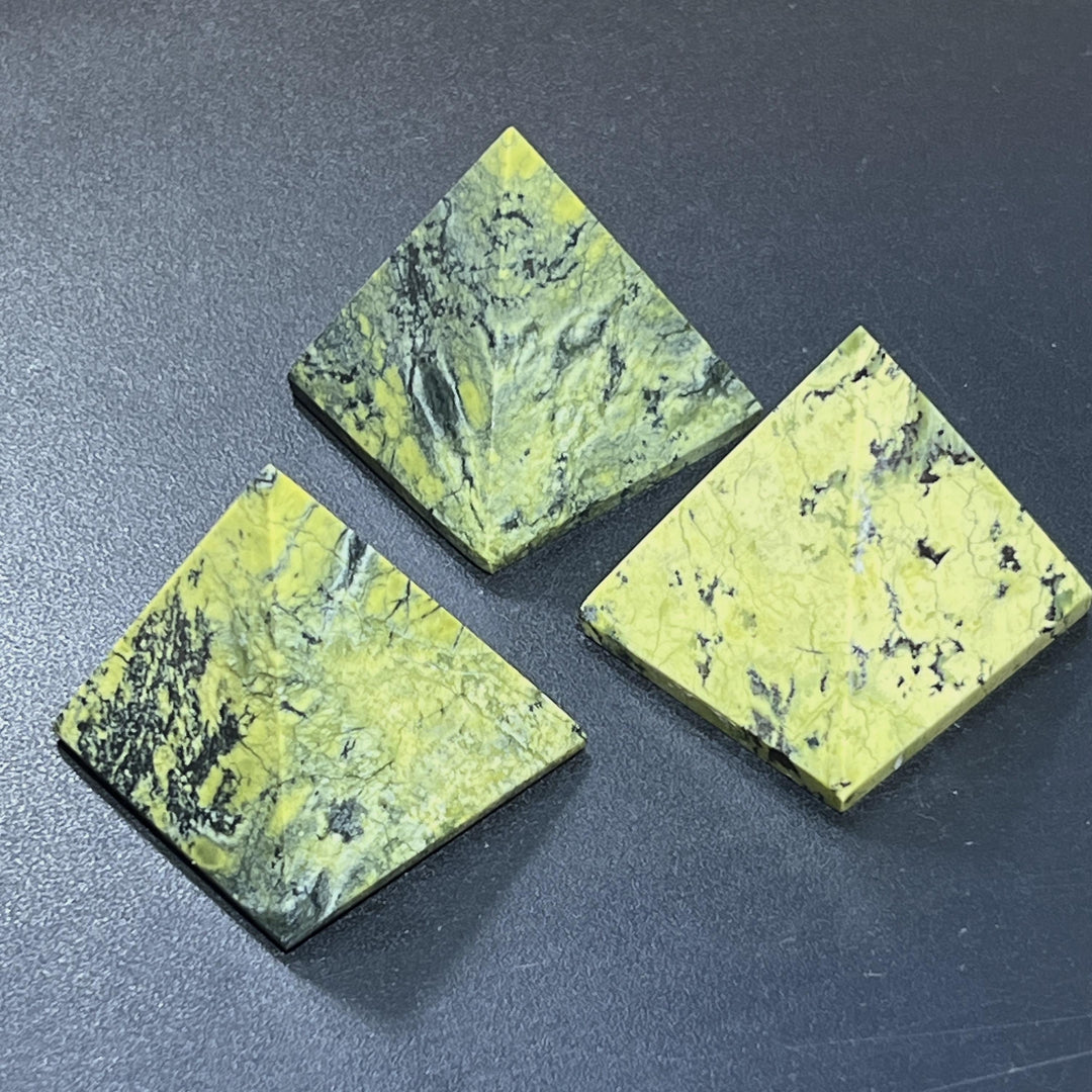 Green Serpentine Pyramid Carving