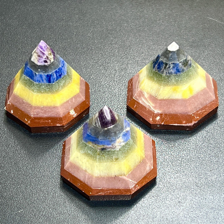 Crystal Octagon Base Cone Point Carving (7-Stones)