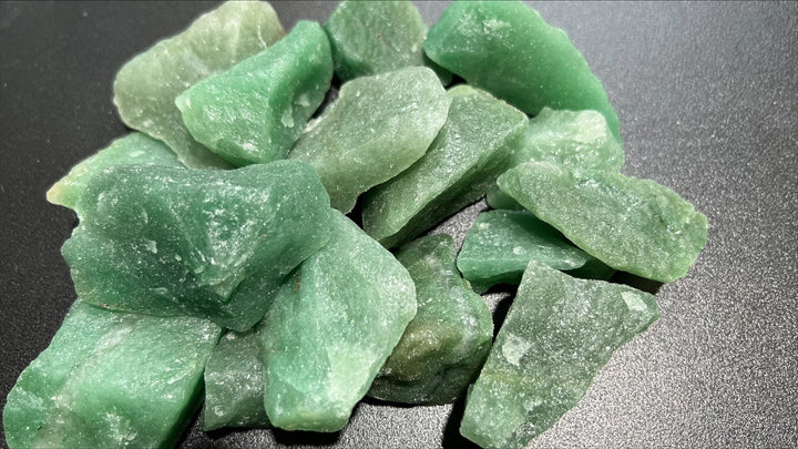 Rough Green Quartz Crystal ( 3 pcs ) Raw Gemstones Natural