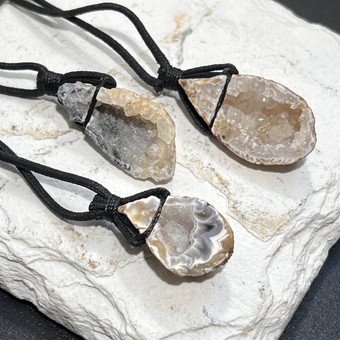 Oco Goede Crystal Necklace (24 Inch Black Cord) Gemstone Jewelry Pendant Supply