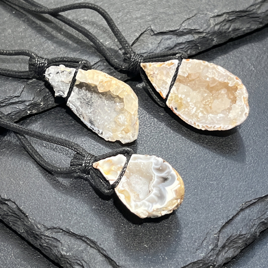 Oco Goede Crystal Necklace (24 Inch Black Cord) Gemstone Jewelry Pendant Supply