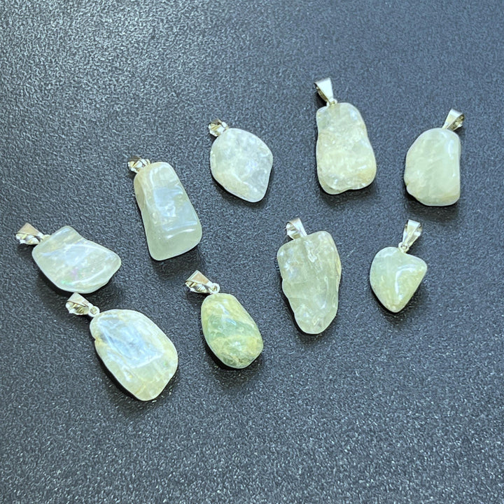 Blue Aquamarine Tumbled Crystal Pendant (Silver Bail)