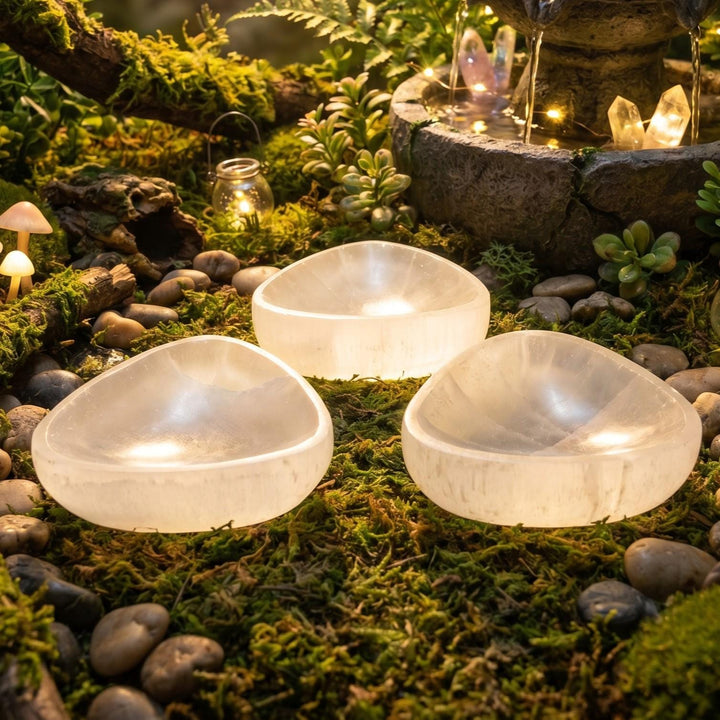 Selenite Satin Spar Crystal Triangle Bowl (3 Inches) Carving