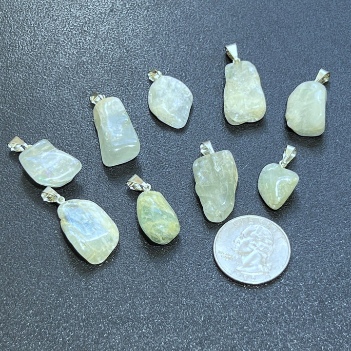 Blue Aquamarine Tumbled Crystal Pendant (Silver Bail)