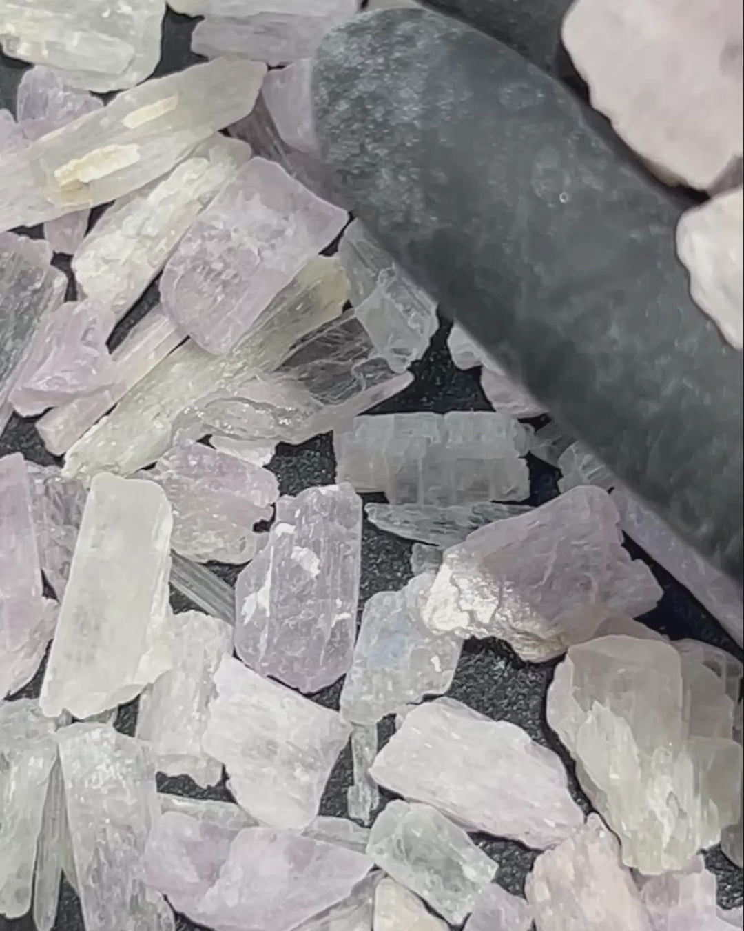 Kunzite Rough Raw Crystals (By The Ounce Or Pound)(UV Reactive)