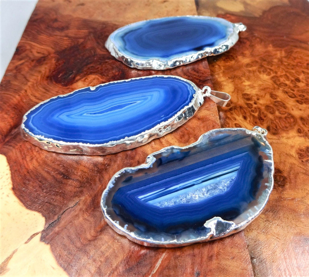Agate Slice Necklace - Blue Crystal Slab Pendant - Natural Silver Plated Gemstone Jewelry
