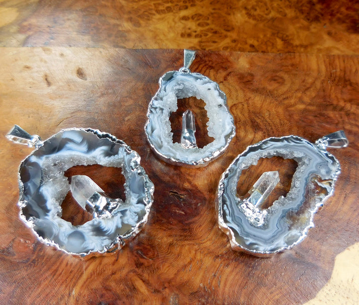Bulk Wholesale Lot Of 5 Pieces Oco Geode Druzy w/ Quartz Silver Plated Pendant Charm Bead Necklace Supply