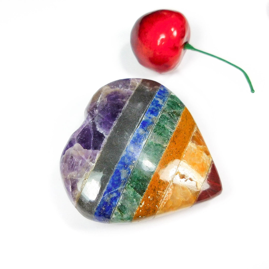 Reiki Heart - 7 Gemstone Chakra Hearts CR4 Healing Crystals and Stones 7 Stone Charm