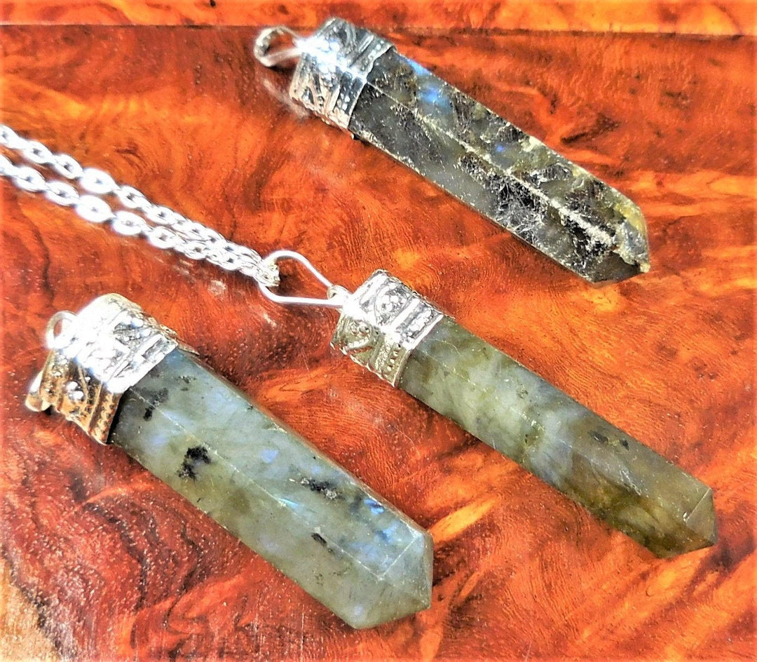 Labradorite Crystal Point Necklace Pendant - Embossed Silver