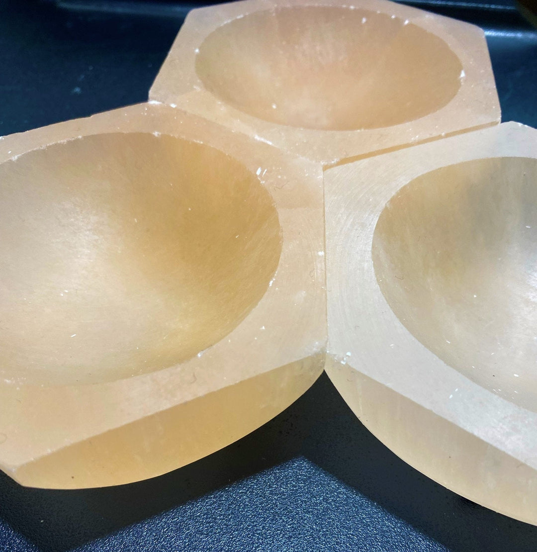 Wholesale Bulk Lot 3 Pack Of Orange Selenite Hexagon Bowl Crystal Dish Charging Plate